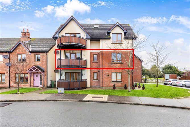 54 An Bothair Na Carraig, Lis Na Dara, Dundalk, County Louth, historical listing image 2