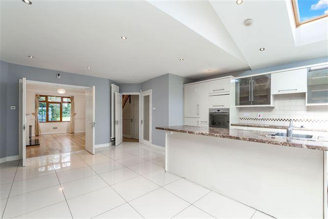 8 Glenbourne Road, Leopardstown Valley, Leopardstown, Dublin 18, historical listing image 5