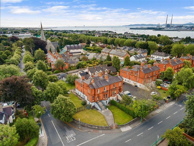 Saint Dominics, 54 Castle Avenue, Clontarf, Dublin 3, County Dublin, historical listing image 2