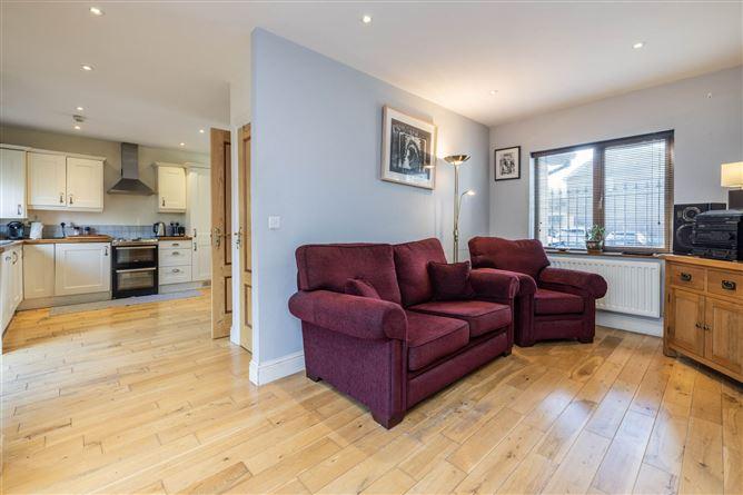 36b, Rosemount Park, Dublin 14, historical listing image 3