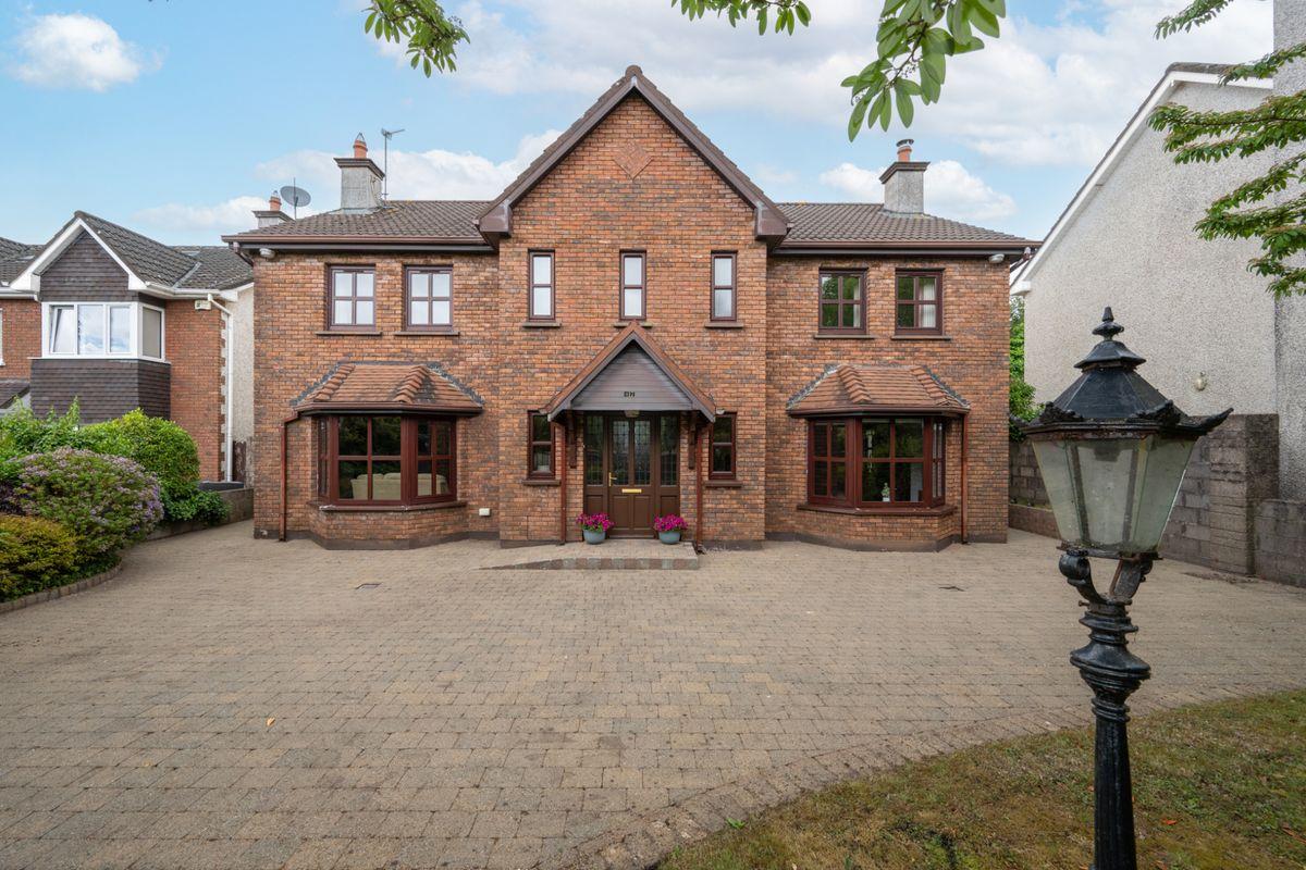 47 Fernwalk, Greenfields, Ballincollig, Co. Cork, P31R727, historical listing image 2