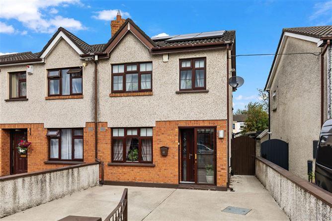 18 Woodford Parade, Clondalkin, Dublin 22, historical listing image 1