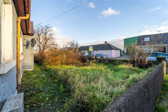 6 Robinhood Road, Clondalkin, Dublin 22, D22FA40, historical listing image 2