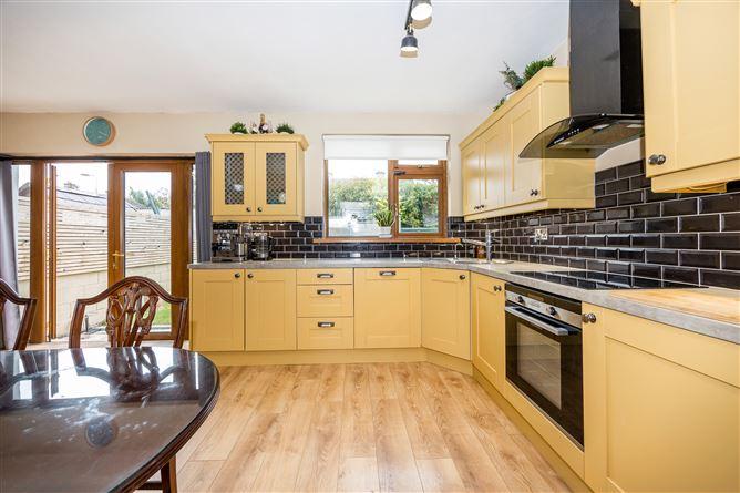 10 Castle Close, Ashbourne, Co. Meath, historical listing image 5