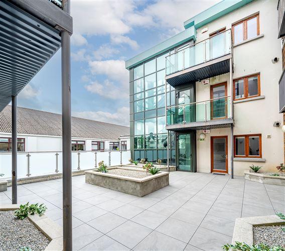 3 Landscape Court , Churchtown, Dublin 14, historical listing image 1
