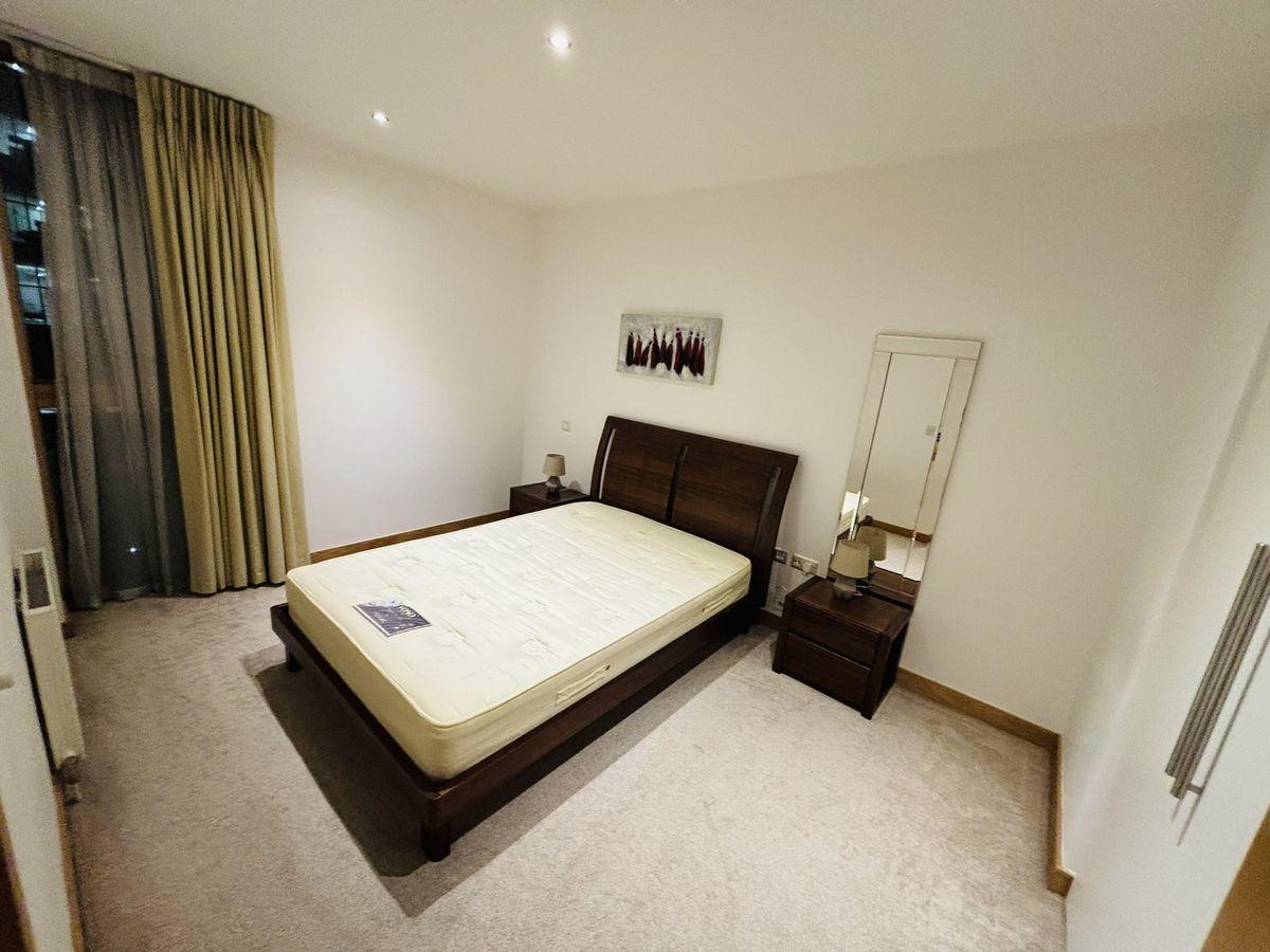 Apartment 10, Killashee House, Grand Canal Dock, Dublin 2, D01XK28, historical listing image 3