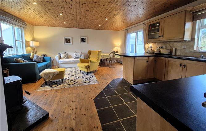 14 The Crannogs, Louisburgh, Mayo, historical listing image 4