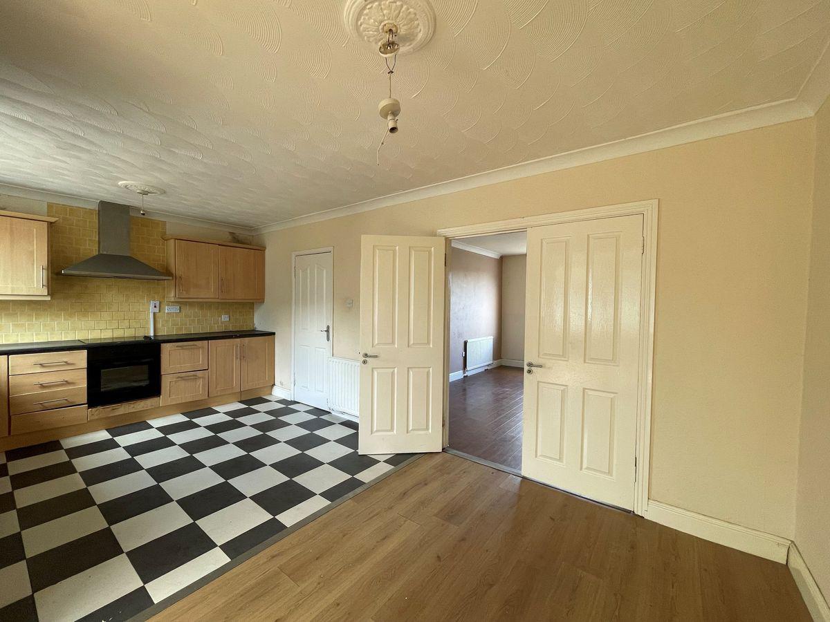 26 Tamarisk Park, Kilnamanagh, Dublin 24, historical listing image 4