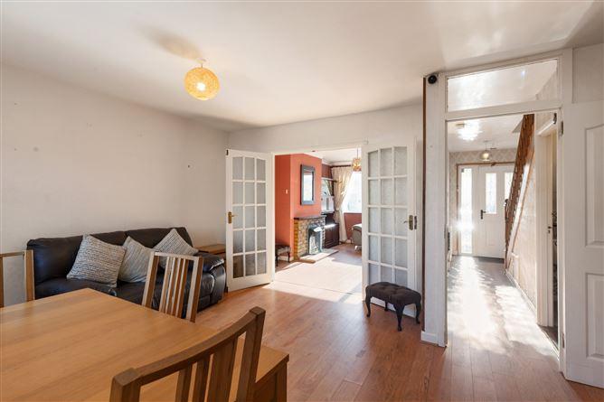 11, Alderwood Close, Dublin 24, historical listing image 2