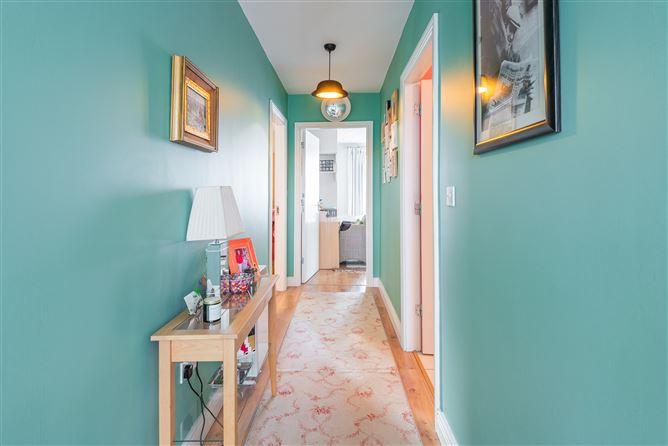 31 The Courtyard  Hill street, North City Centre, Dublin 1, historical listing image 3
