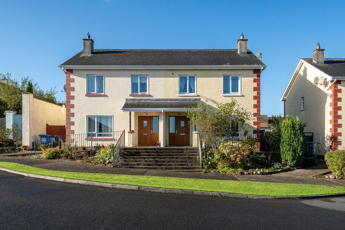 3 Mill Street, Drumlish, Co. Longford, N39TK63, historical listing image 1