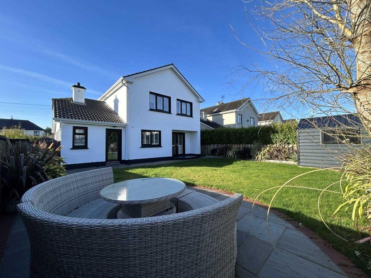 8 Victoria Court, Lahinch Road, Ennis, Co. Clare, V95T8X2, historical listing image 4
