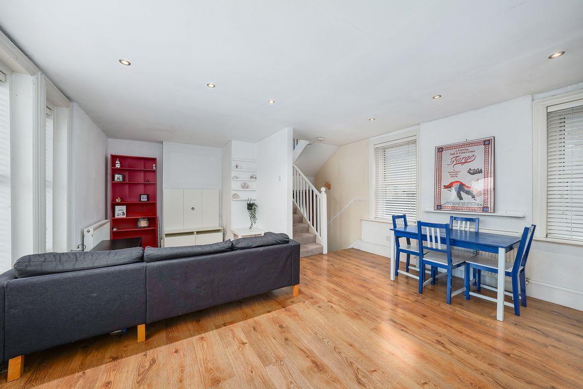 2 Prospect Avenue, Glasnevin, Dublin 9, historical listing image 4