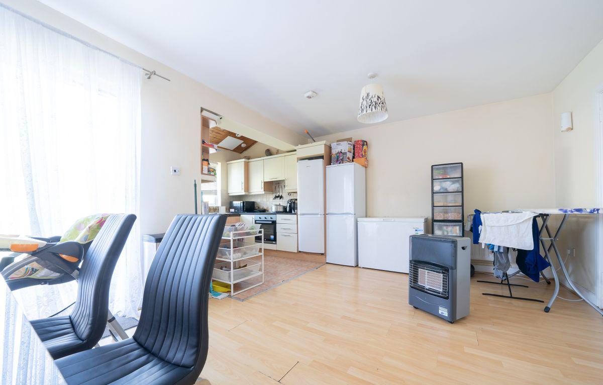 32 Beechfield Meadows, Clonee, Dublin 15, historical listing image 6