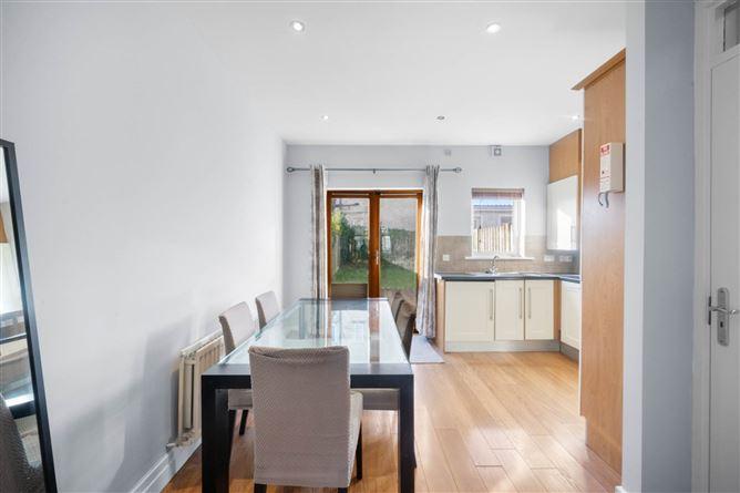 4, Latchford Row, Dublin 15, historical listing image 4