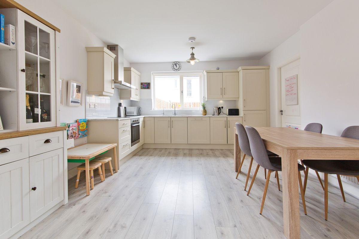 7 Rathborne Rise, Ashtown, Dublin 15, historical listing image 4