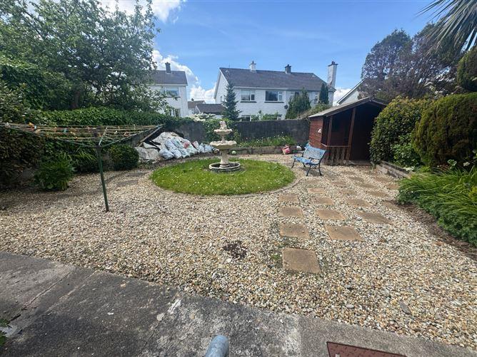 17 Crescent View, Riverside, Tuam Road, Galway, historical listing image 3