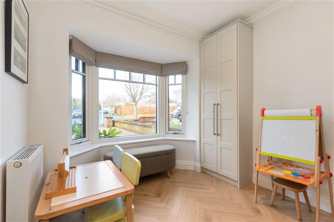 23, Brighton Avenue, Dublin 18, historical listing image 5