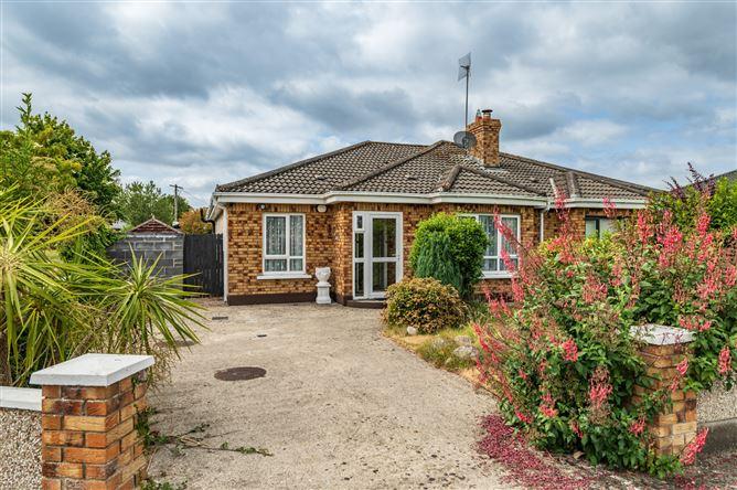 4, Woodlands Park, Co. Kildare, historical listing image 1