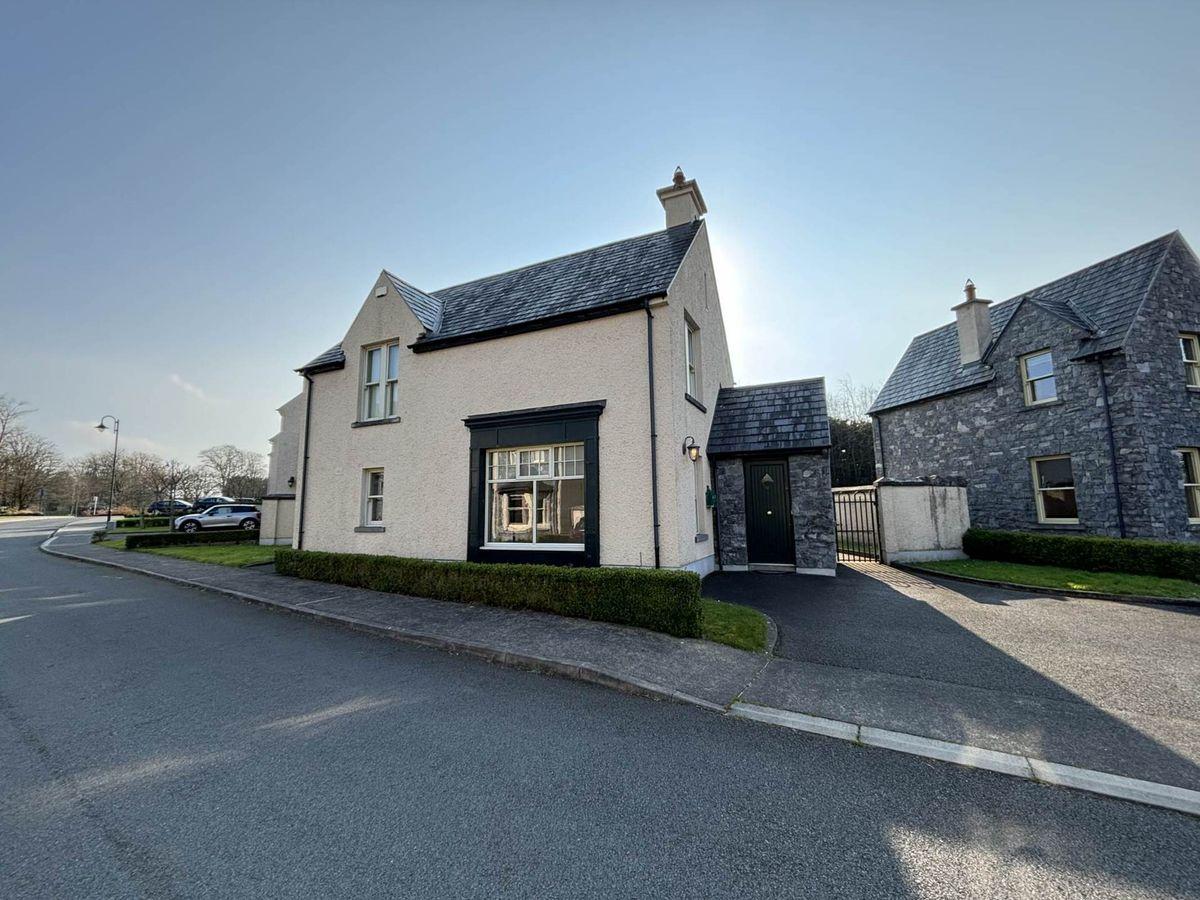 7 Dun Ri, Bunratty, V95A6Y5, historical listing image 1