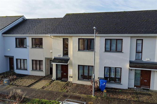 5 Pairc Beag, Lis Cara, Carrick-On-Shannon, Leitrim, historical listing image 3