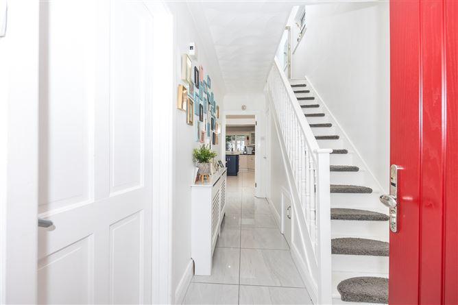 27 Castle Lawns, Malahide, County Dublin, historical listing image 2