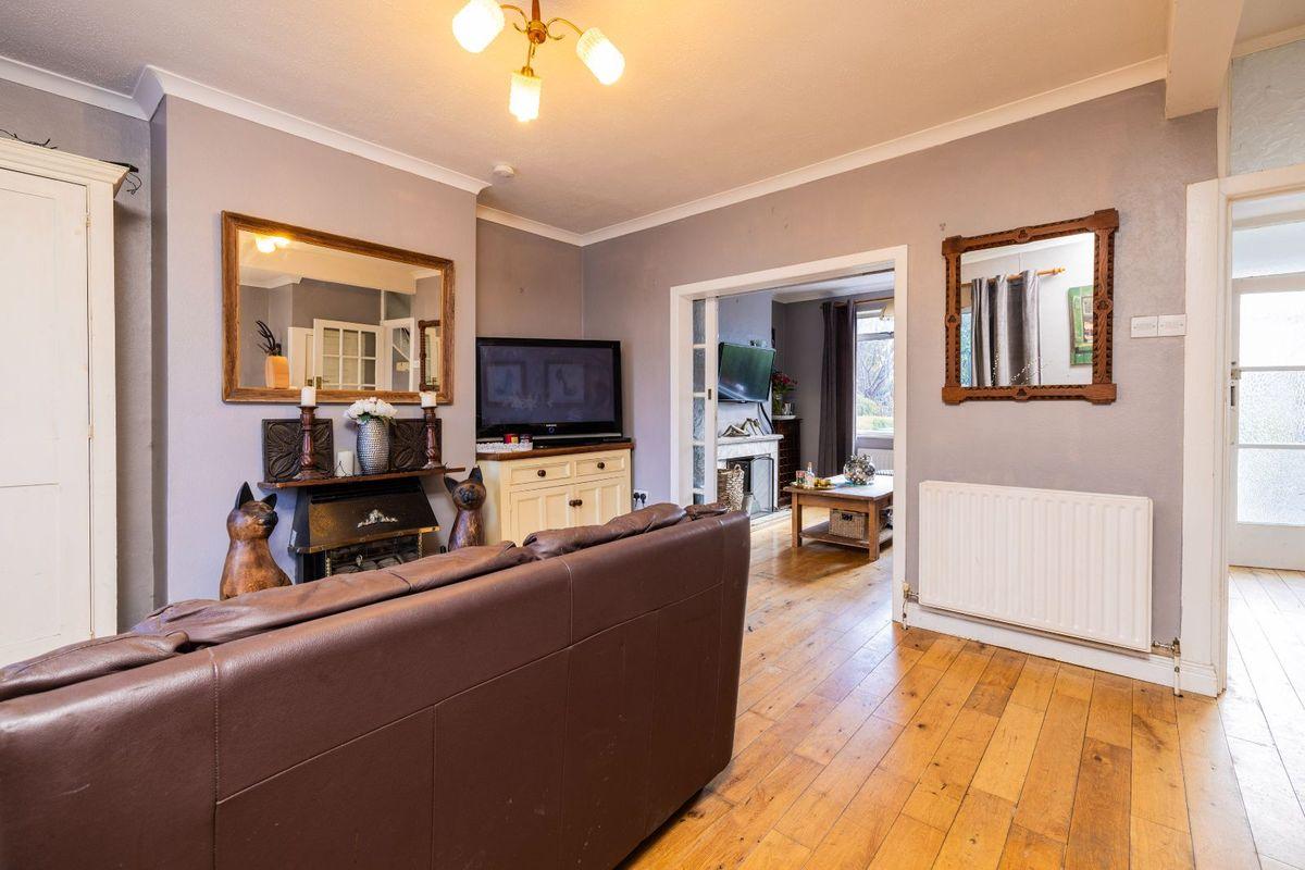 37 Clontarf Park, Clontarf, Dublin 3, historical listing image 4