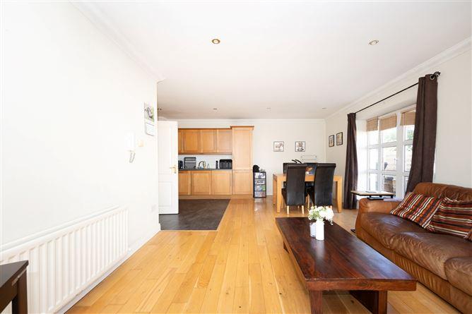 48 The Fairways, Seabrook Manor, Portmarnock, County Dublin, historical listing image 5