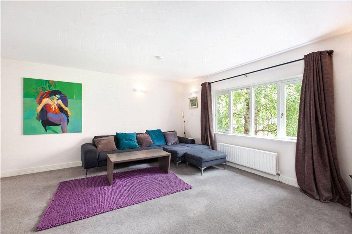 27 Hatch Place South City Centre Dublin 2, Dublin 2, historical listing image 4