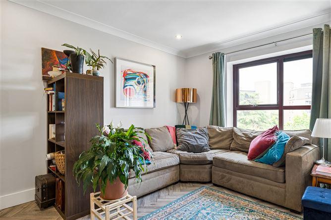 37 Cullenswood House, Ranelagh,   Dublin 6, historical listing image 4