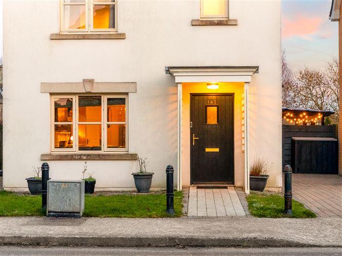 142 Morristown Wood, Cornelscourt, Newbridge, Kildare, historical listing image 3