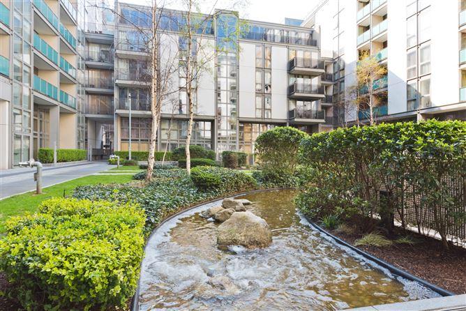 96 Kirkpatrick House, Spencer Dock, IFSC, Dublin 1, historical listing image 1