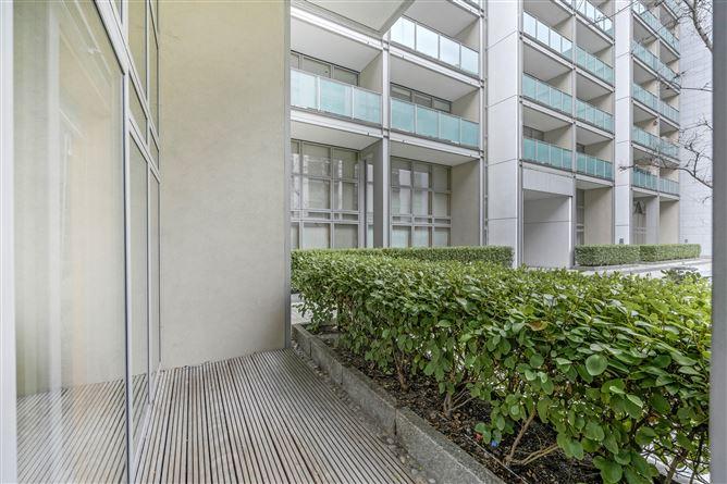 2 Killashee House, Spencer Dock, Dublin 1, D01KX54, historical listing image 5