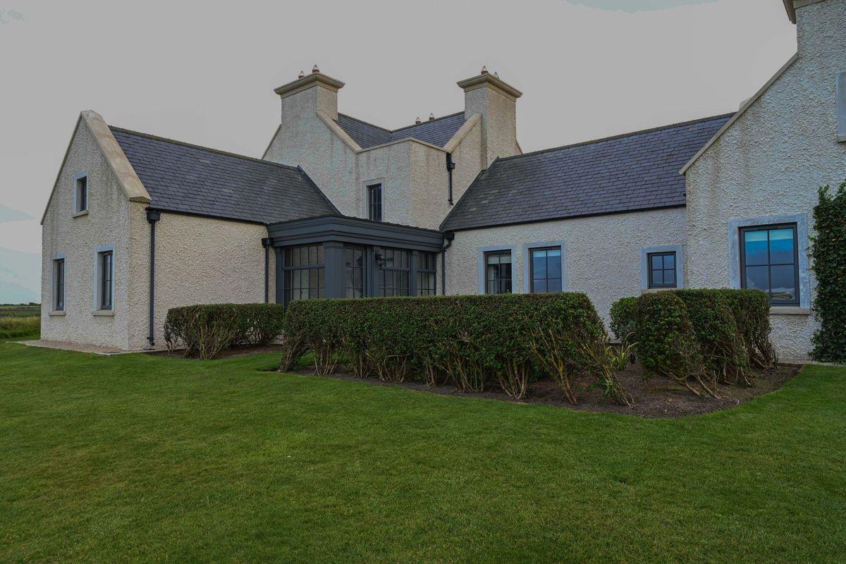 Trump International Golf Links Limited, Trump International Golf Links & Hotel, Doonbeg, Doonbeg, Co. Clare, V15KH39, historical listing image 1