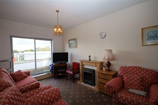 14 Morton Hall, Navan, Meath, historical listing image 2