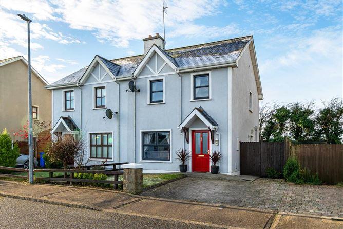 33 Cnoc Na Gaoithe, Lanesborough, Co. Longford., historical listing image 2