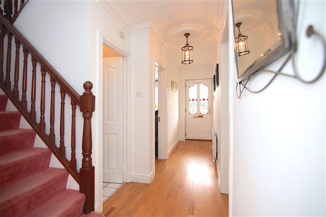 11 The Avenue, Lutterell Hall, Dunboyne, Meath, historical listing image 2