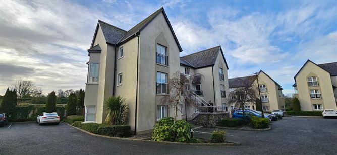 8 Duet, The Courtyard, Newtownforbes, Longford, historical listing image 1