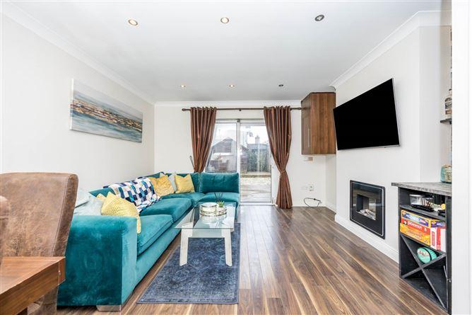 31, Holywell Square, Co. Dublin, historical listing image 2