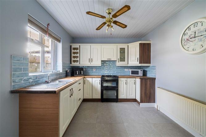 6 The Bungalows, Pearse Park, Dundalk, Co. Louth, historical listing image 4