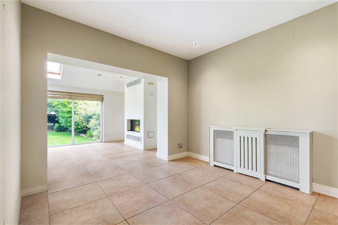 Sonas, 7 Redesdale Road, Mount Merrion, County Dublin, historical listing image 5