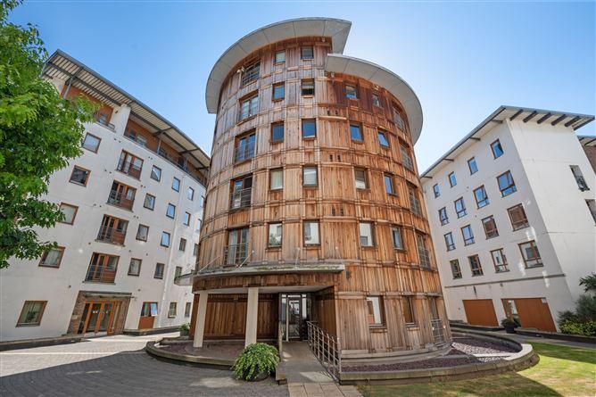 9 Semple House, Custom House Square, IFSC, Dublin 1, historical listing image 1