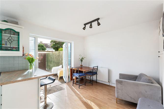 5 Bayview Close, Kilcoole, Co. Wicklow, historical listing image 4