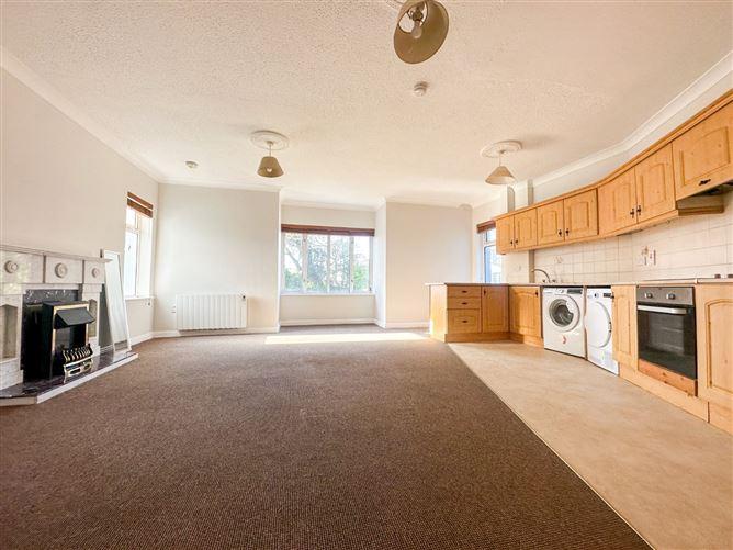 15 Lios Ealtan, Salthill Road Lower, Salthill, Galway City, Co. Galway, H91X891, historical listing image 4