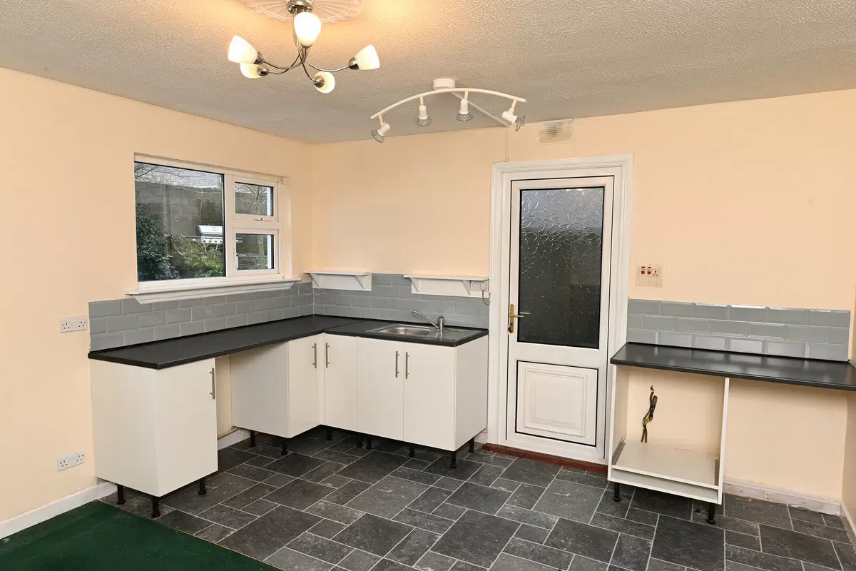 98 Silversprings Court, Silversprings, Tivoli, Co. Cork, historical listing image 4