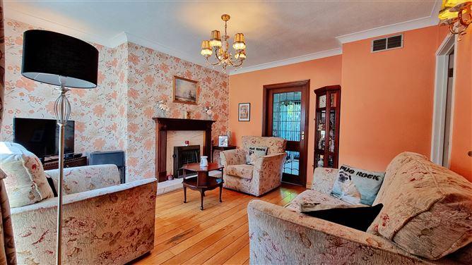 7 Rosebank, Oldbawn, Dublin 24, historical listing image 2