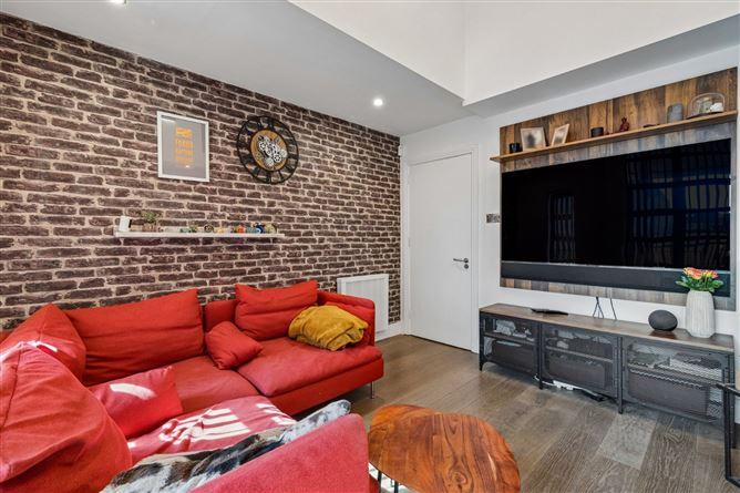 Penthouse 3 The Friary Apartments, 5/6 Cecilia Street, Temple Bar, Dublin 2, historical listing image 4