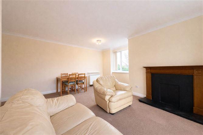 8, Verdemont Snugborough Road, Dublin 15, historical listing image 5