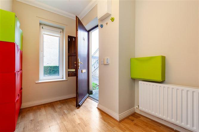 14, Bantry Square, Dublin 15, historical listing image 3
