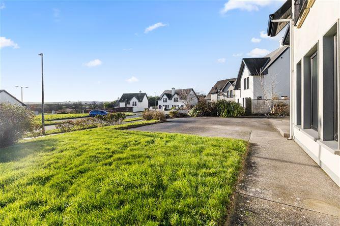 6 Old Garden, Shanagarry North, Shanagarry, Garryvoe, Co. Cork, P25CX60, historical listing image 5